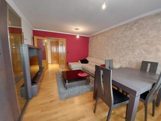 Pis  Lardero - bartolomé murillo. Apartamento con garaje y trastero en lardero.
