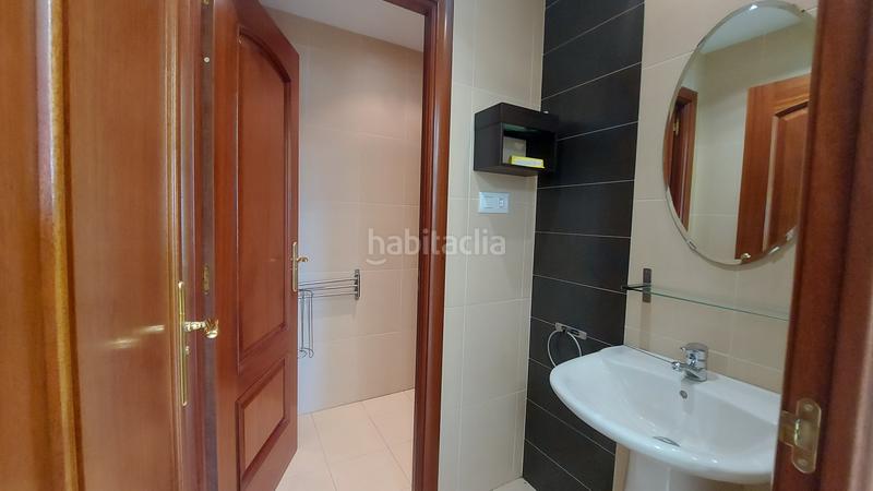 Foto 97e5500e-8796-4832-be3e-1b15efaaa942. Lloguer oficina amb calefacció aparcament a Cascajos - Piqueras Logroño