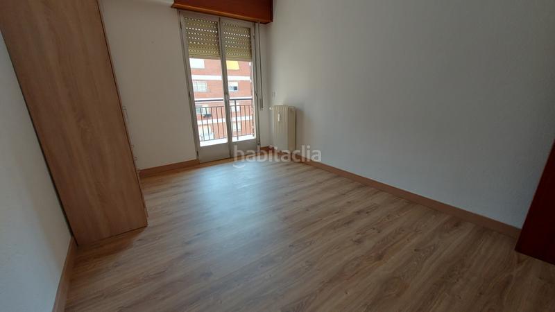 Foto 1e6cf944-c9b5-4608-911f-b4dd4ae2dde7. Piso vivienda en pérez galdós con 4 dormitorios, 2 baños, garaje y trastero. en Logroño