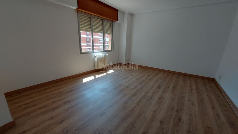 Foto 047208c3-f7f6-456b-a009-642222aa1ced. Pis amb calefacció a Juzgados Logroño
