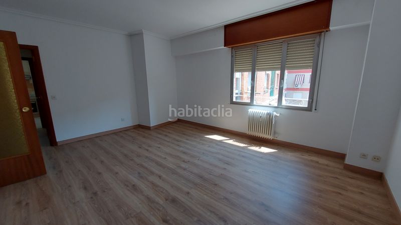Foto 34504c52-2bf0-4e68-8f4d-a4c77982c2c5. Pis amb calefacció a Juzgados Logroño