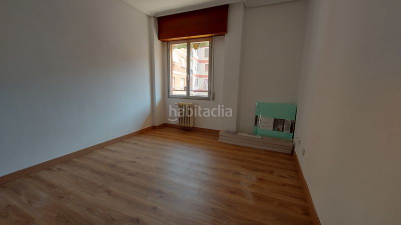 Foto cd79c1f6-89e7-4180-ad75-f3b6da766dc2. Pis amb calefacció a Juzgados Logroño