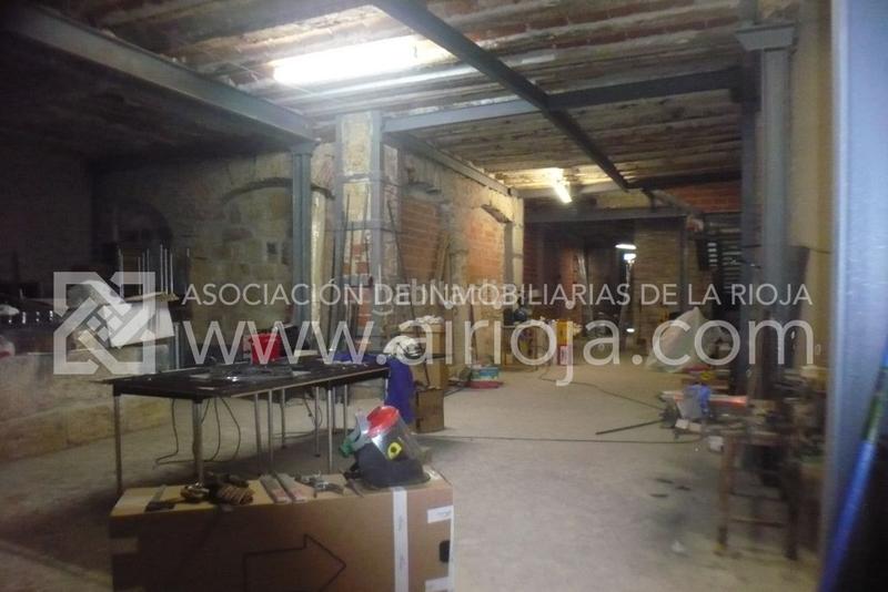 Foto 4ad7b585-a378-4c2b-808e-e70851c07d08. Location local commercial dans Casco Antiguo Logroño