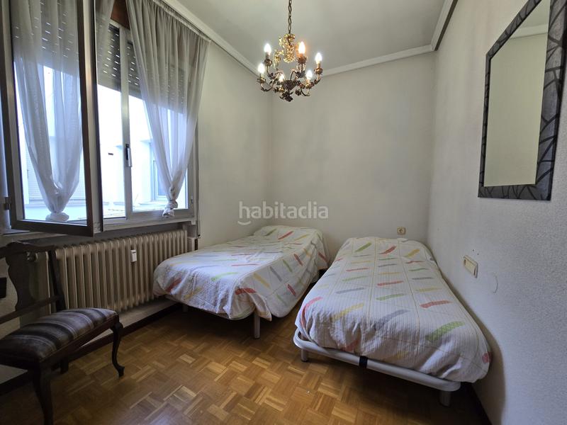 Foto 31ee85f7-6a90-4a44-9d3a-756cbc0ca524. Pis amb calefacció a Gran Via Logroño