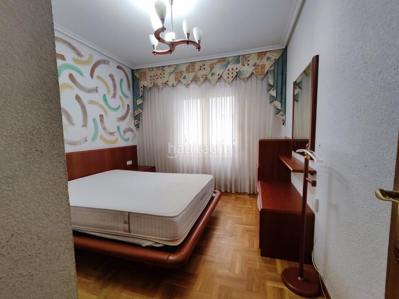 Foto 0b70cee4-42d5-40c8-9e48-11e0d7215219. Etagenwohnung mit heizung in Juzgados Logroño