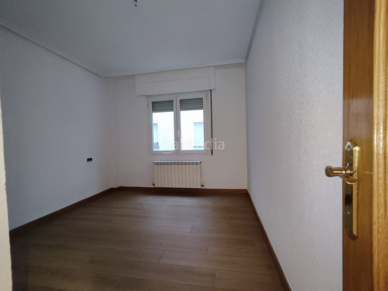 Foto 2966499c-450e-4bd5-9f9d-f9b4f7f1008b. Pis amb calefacció a Juzgados Logroño