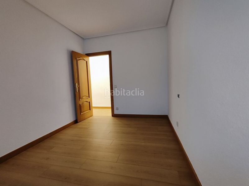 Foto 306f3987-8406-42fd-9c71-037269424a70. Pis amb calefacció a Juzgados Logroño