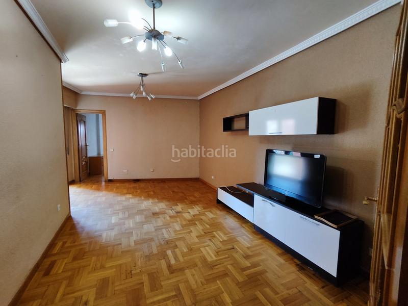 Foto e5599726-9f85-4eb7-9ab2-ae7c3fa6d42d. Etagenwohnung mit heizung in Juzgados Logroño