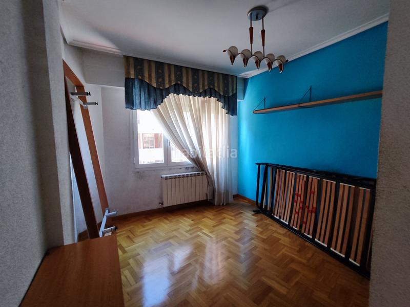 Foto fc45ab06-5d76-45f1-ad6f-1aed496f8871. Etagenwohnung mit heizung in Juzgados Logroño