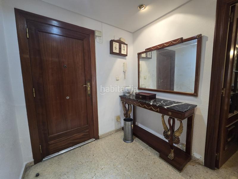 Foto 15eca41f-8ec0-40d2-b55c-609097e244e9. Pis amb calefacció a Residencia Logroño