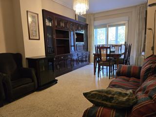 Pis  Logroño - marqués de la ensenada. Vivienda amueblada de 4 dormitorios y salón junto a jorge vigón