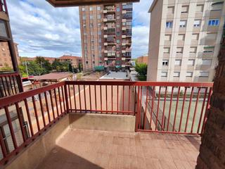 Appartement  Logroño - avenida solidaridad. Magnífica vivienda, luminosa en logroño con grandes terrazas.