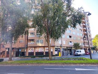 Location Local commercial  Logroño - duques de nájera. Gran local preparado como spa.  buena ubicación en zona poblada