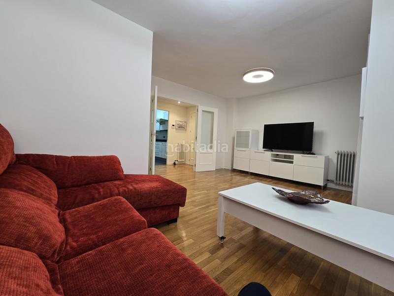 Foto 2fd27317-794b-4b27-aa31-fa0e9eea9106. Lloguer pis amb calefacció aparcament piscina a Cascajos - Piqueras Logroño