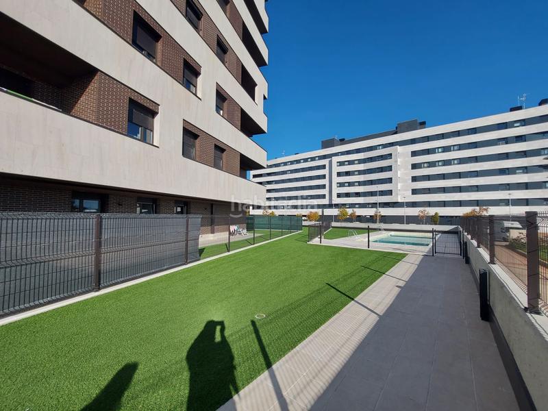 Foto 167c3c99-0ada-4323-8105-1e8f41799296. Location appartement avec chauffage parking piscine dans Logroño