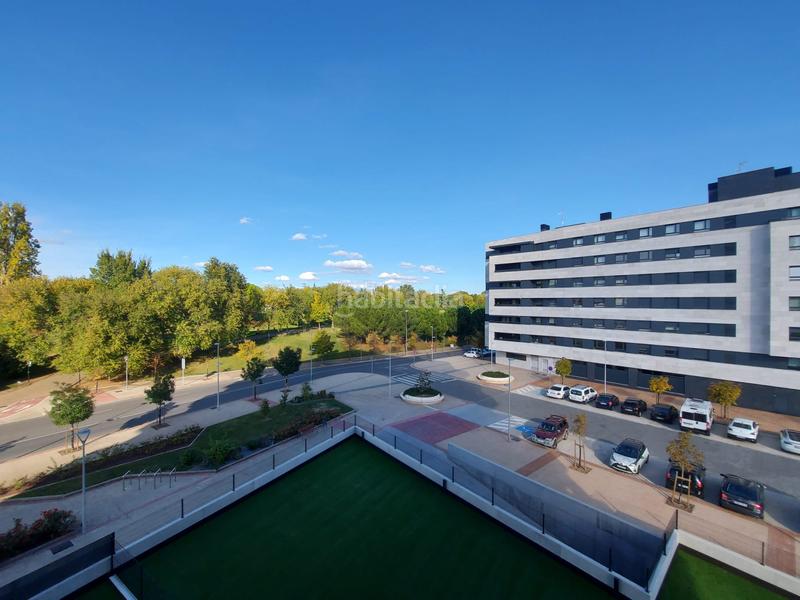 Foto 43717ca3-7ad4-4c84-a46b-2369fbcce803. Location appartement avec chauffage parking piscine dans Logroño