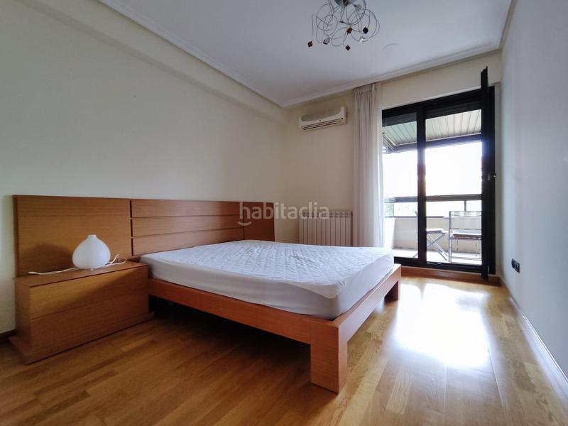 Foto 46eaa131-3d34-4dc2-b55d-d985f3ce7681. Pis amb calefacció aparcament piscina a La Cava - Fardachón Logroño