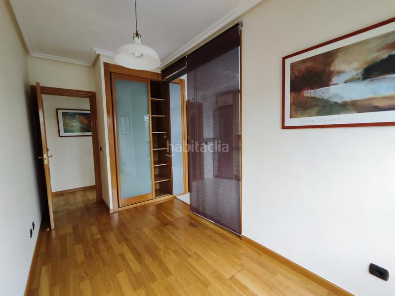 Foto 4f0edd86-58f9-4f93-a3f7-278ff5e55e2d. Pis amb calefacció aparcament piscina a La Cava - Fardachón Logroño