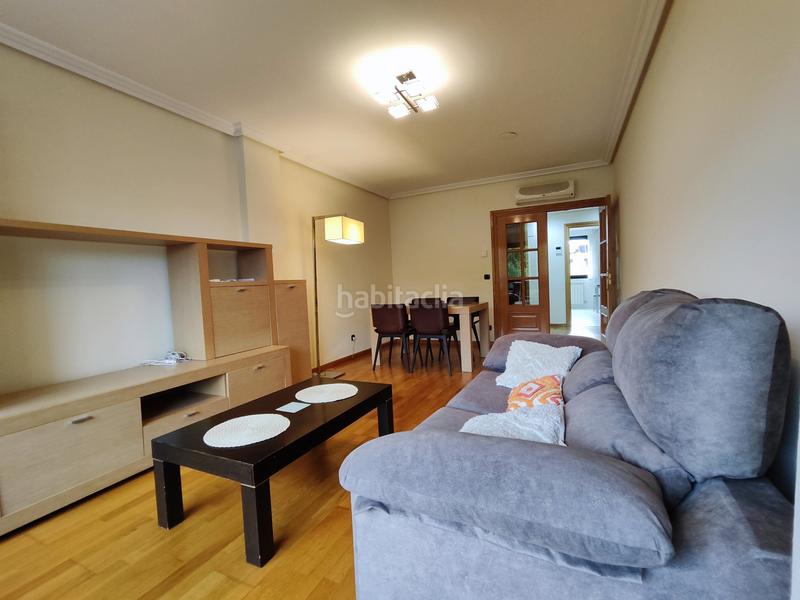 Foto 63c1eb4b-2918-4063-83d6-5a42f91a3130. Pis amb calefacció aparcament piscina a La Cava - Fardachón Logroño