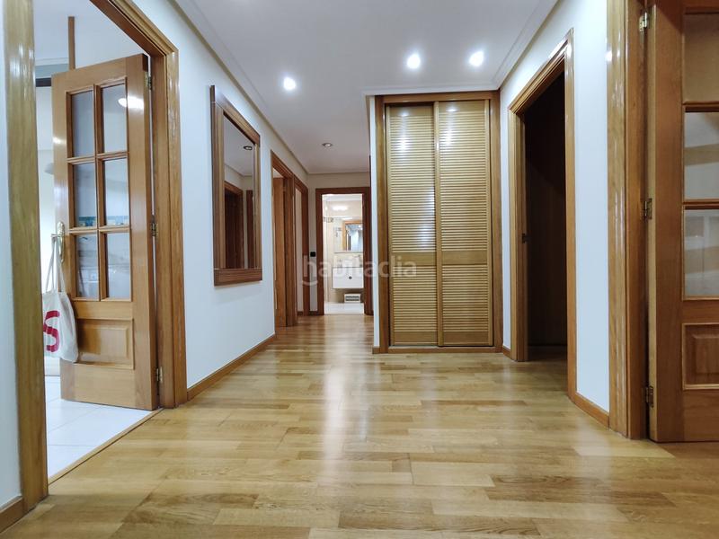 Foto 901c5425-095e-4a89-8b4e-7bb73d143e7f. Pis amb calefacció aparcament piscina a La Cava - Fardachón Logroño