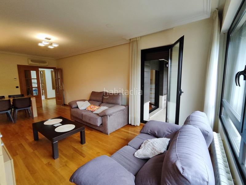 Foto f689ca30-37fa-4068-891e-7f2e3ec6b785. Pis amb calefacció aparcament piscina a La Cava - Fardachón Logroño