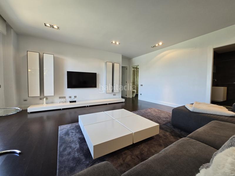 Foto 3fc53a74-a2c7-4b9a-826d-c82133836542. Appartement avec chauffage parking piscine dans Avenida Madrid Logroño