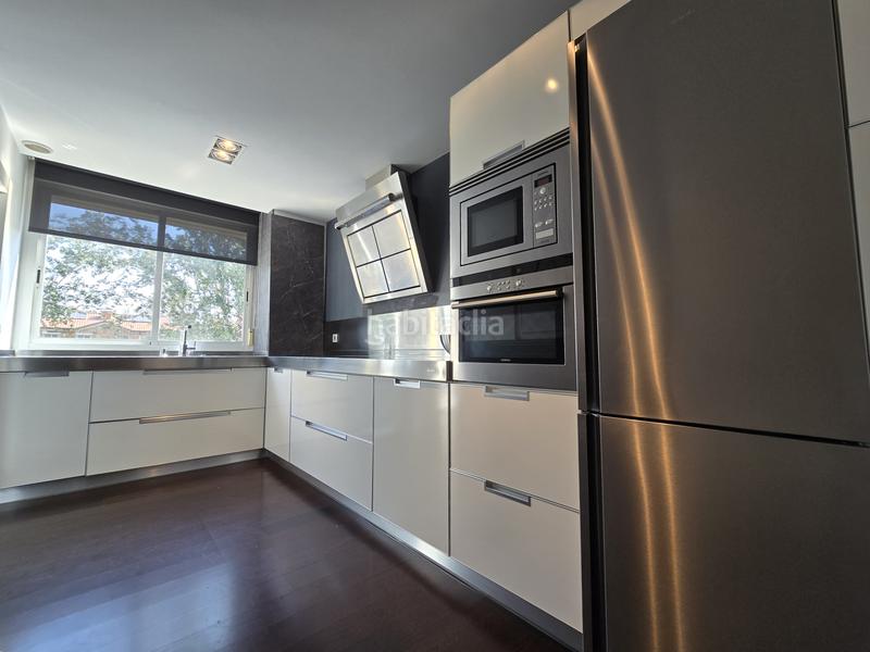 Foto 9d7c472c-d22a-4dd3-a9da-dcd464450691. Appartement avec chauffage parking piscine dans Avenida Madrid Logroño