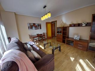 Miete Etagenwohnung  Logroño - avenida gran vía juan carlos i. Apartamento completamente equipado en gran via con garaje y tras