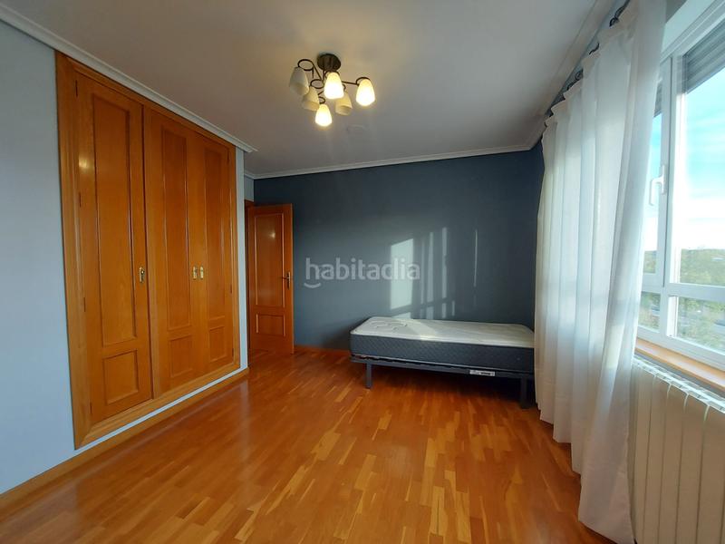 Foto 3865bc4a-6372-40d4-b70a-c3b01a7684b1. Appartamento con riscaldamento parcheggio piscina in Logroño