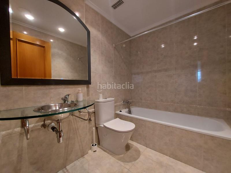 Foto 438a03d4-8ad5-4443-8b30-6c36dfc443c3. Appartamento con riscaldamento parcheggio piscina in Logroño