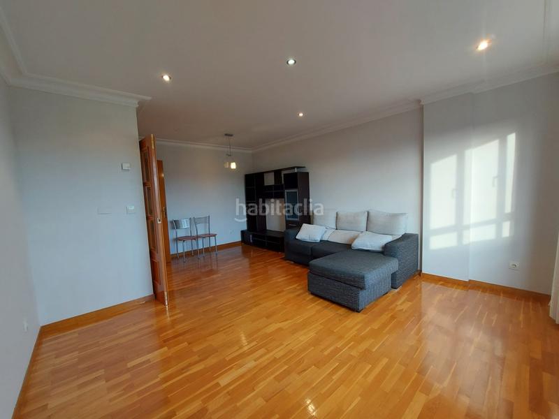 Foto 8d78822f-01db-4e7b-b7b7-169adc66b587. Appartamento con riscaldamento parcheggio piscina in Logroño