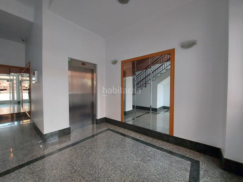 Foto ea80717c-5ead-449f-8201-caee79badc01. Appartamento con riscaldamento parcheggio piscina in Logroño