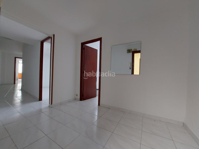 Foto 2c28c8a7-86e5-4345-ae67-db206b04e082. Rent flat in Gran Via Logroño