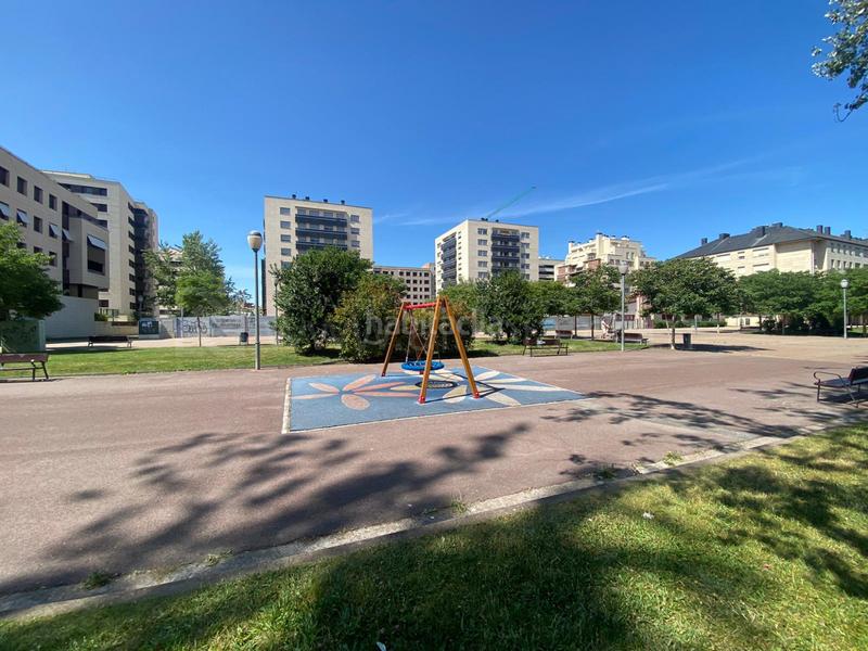 Foto 5eb67008-6f5a-464e-b651-5f77dcc87c80. Flat with heating parking pool in Cascajos - Piqueras Logroño