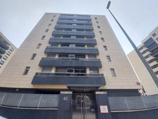 Piso  Logroño - residencial parque intermodal. marqués de larios. Piso de 3 dormitorios en cascajos, con zona verde y piscina