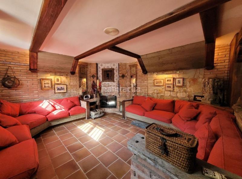 Foto 0cd475dc-4b1d-4b6b-8625-e207d428ee8a. Maison jumelée avec chauffage parking piscine dans Avenida Madrid Logroño