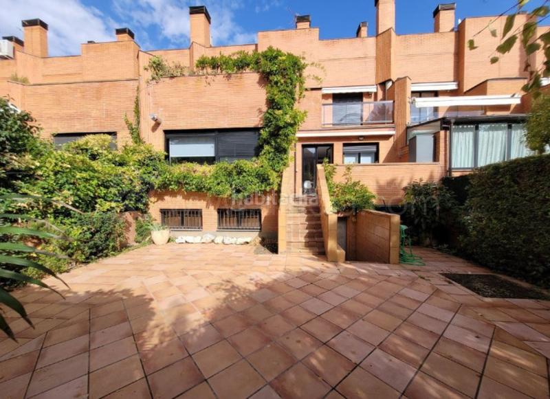 Foto 4d0d9e33-fc95-48f1-9ab4-43387178dd8c. Maison jumelée avec chauffage parking piscine dans Avenida Madrid Logroño