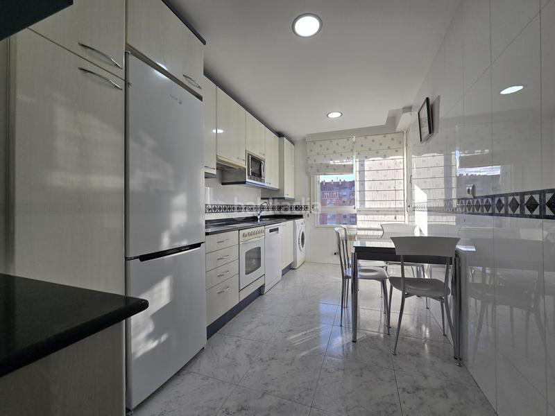 Foto 7e7b0bc7-8d21-4a34-9bb7-6c2f23f418cc. Miete etagenwohnung mit heizung parking pool in Cascajos - Piqueras Logroño