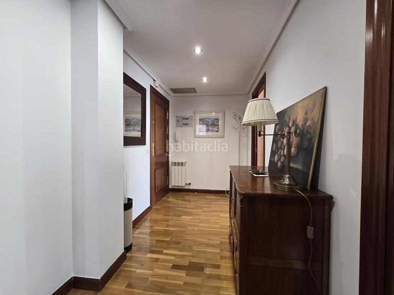 Foto 6e1f3e08-e0ef-434b-a32c-aa7cf6b3651a. Rent flat with heating parking pool in Cascajos - Piqueras Logroño