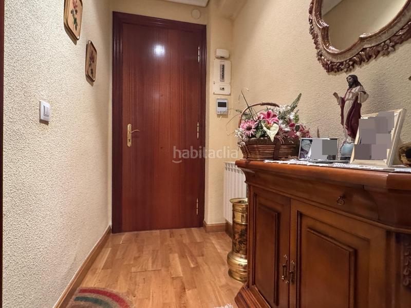 Foto 5046f8cd-60c5-44f4-8b4b-734d91196507. Appartamento con riscaldamento in Jesuitas Logroño