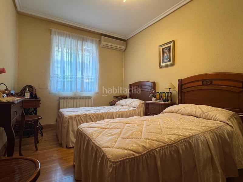 Foto c516ec29-e0db-4512-a14a-0ec5574df451. Appartamento con riscaldamento in Jesuitas Logroño