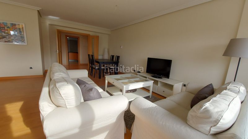 Foto 1b3a2ae2-97f5-4276-85d9-ba4d02547809. Pis amb calefacció aparcament a San Adrián Logroño