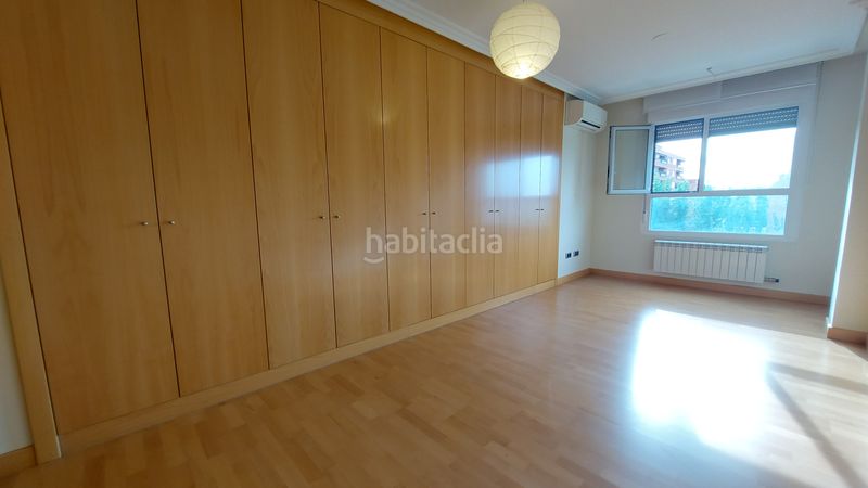 Foto db97d841-a9bf-4dfa-b1dc-f4df026172ad. Pis amb calefacció aparcament a San Adrián Logroño