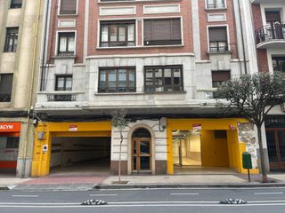 Affitto Locale commerciale  Logroño - duquesa de la victoria. Amplio local en alquiler en el centro de logroño .