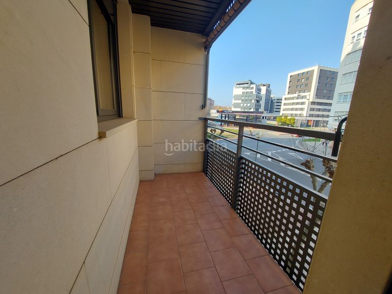 Foto 4b17b69d-dfe3-4a65-b9d9-6c98ae087758. Pis amb calefacció aparcament a Cascajos - Piqueras Logroño