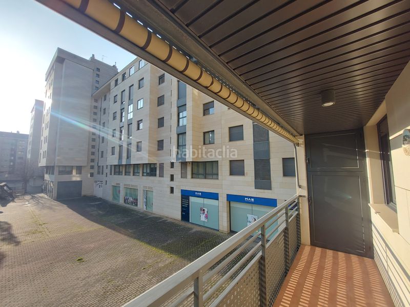 Foto 82d890a6-6938-420f-b172-520ea8c55de7. Pis amb calefacció aparcament a Cascajos - Piqueras Logroño