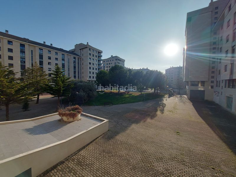 Foto bb62d539-38c2-45e1-88e8-998562793d9c. Pis amb calefacció aparcament a Cascajos - Piqueras Logroño