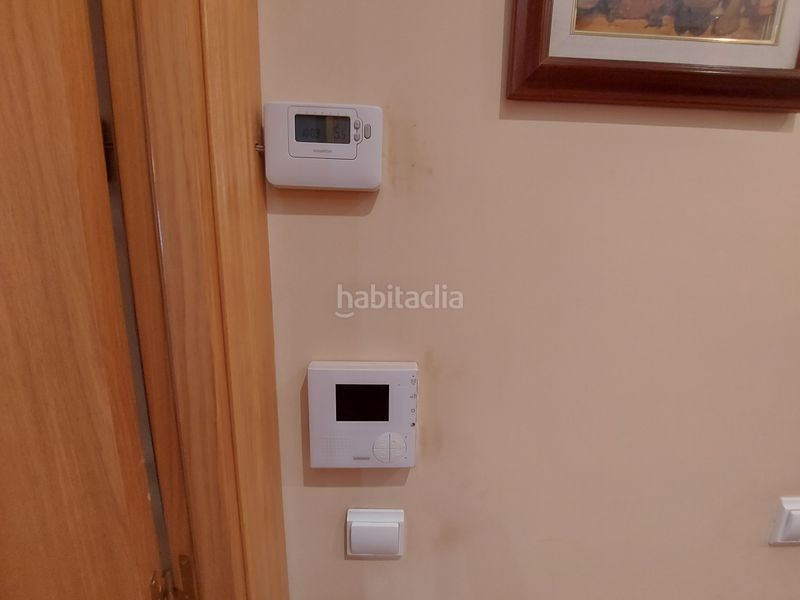 Foto bf43e62e-bc05-4661-b426-333a80ef8542. Pis amb calefacció aparcament a Cascajos - Piqueras Logroño