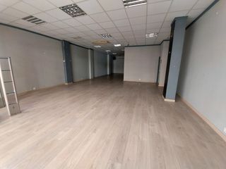 Local Comercial en Logroño - Huesca fachada Chile 25-27