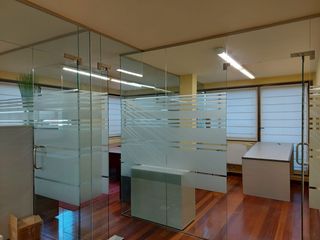 Rent Office space  Logroño - vara de rey. Amplia oficina con varios despachos en la planta primera de un e
